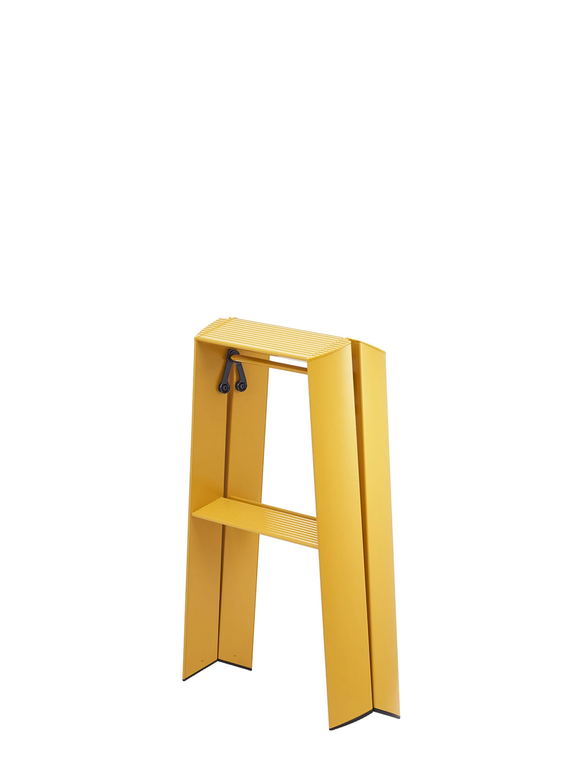 Opgevouwen Lucano 2-step ladder geel – slank en rechtopstaand